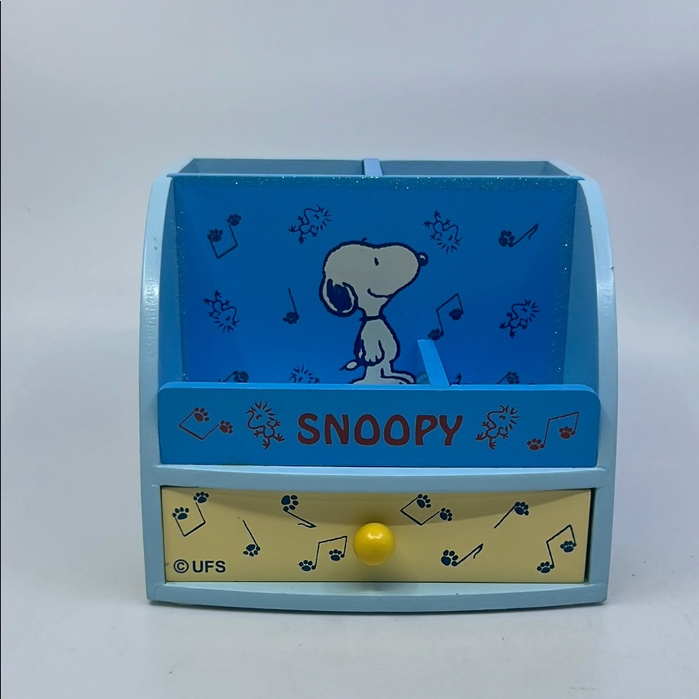 UFS Peanuts Snoopy & Friends Light Blue & Yellow Wood Desk Organizer As Is